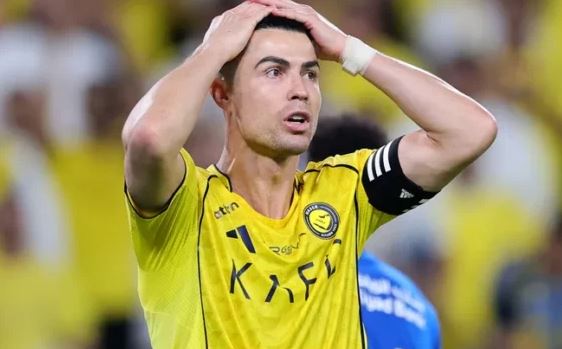 Al Nassrit e Ronaldos i ndalet festa në sekondat e fundit