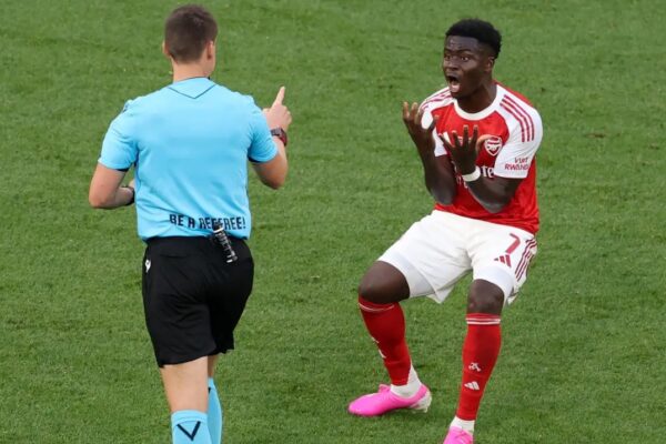 Paradoksi i Siebert/ Arbitrit iu besua finalja e Champions League, por nuk u grumbullua nga FIFA për Botërorin 2026