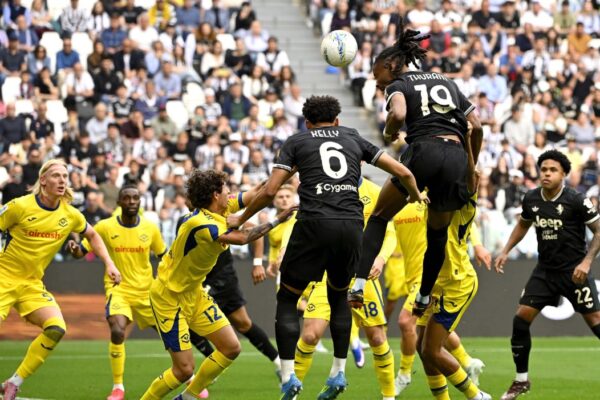 E PABESUESHME! Juventus nuk fiton dot ndaj Veronës të rënë në Serie B dhe komplikon shanset për Champions League (video)