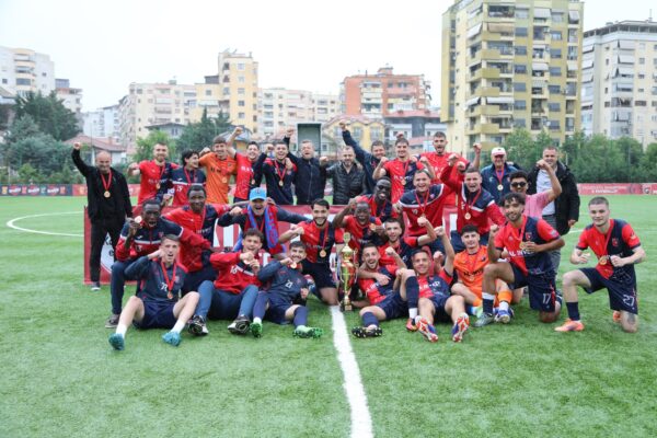 Vllaznia B mposht Albpetrolin dhe shpallet kampione e Kategorisë së Tretë