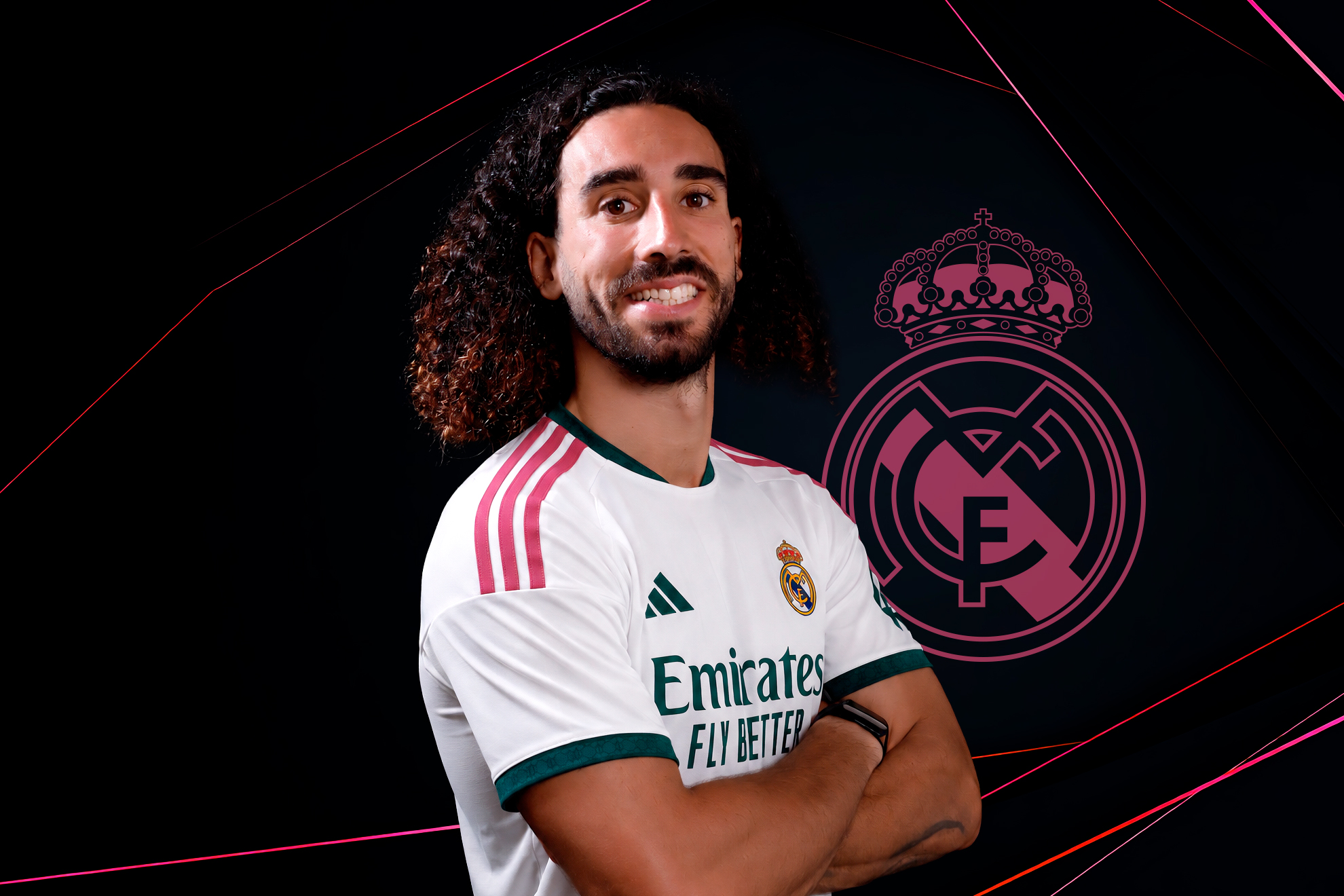Cucurella, en un montaje con la camiseta del Madrid.