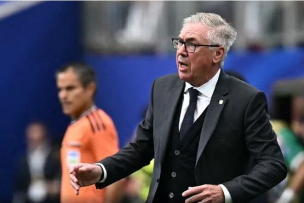 Brazili, Ancelotti: Në pushimin e pjesës së parë, thashë…