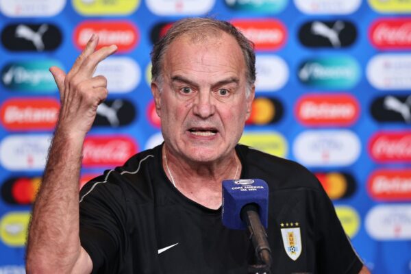 Bielsa është kundër ndërprerjes së ndeshjes: Ndryshon  konceptin e futbollit