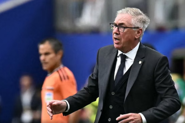Brazili, leksion taktik nga Ancelotti, me ndryshimet dhe lëvizjet e tij përmbysi Japoninë