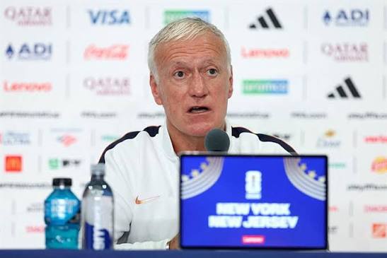 Franca, Deschamps mbështet Mbappé-n: Di si të mbrojë! Probleme për Thuram e Kante