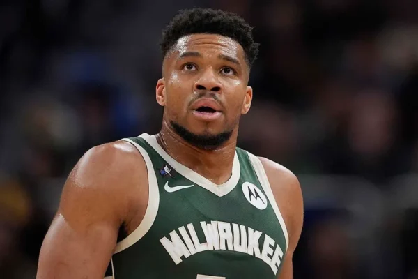 Fundi i një epoke në Milwaukee: Giannis transferohet te Miami Heat në një nga marrëveshjet më të mëdha të NBA-së