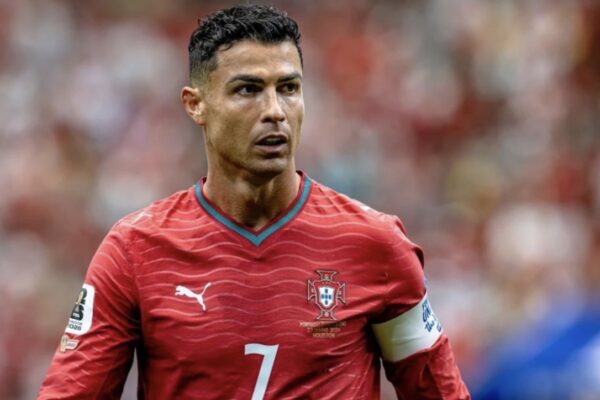 Zbulohen prapaskenat: Cristiano Ronaldo ishte një hap larg Milanit, por pse dështoi gjithçka?