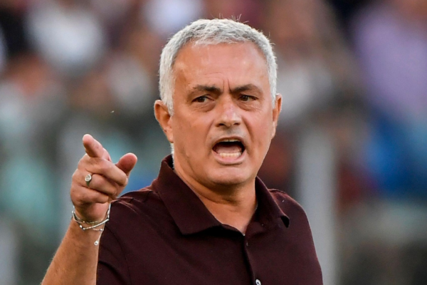 Mësohet data kur do të nis punën Mourinho si trajner i Real Madrdit