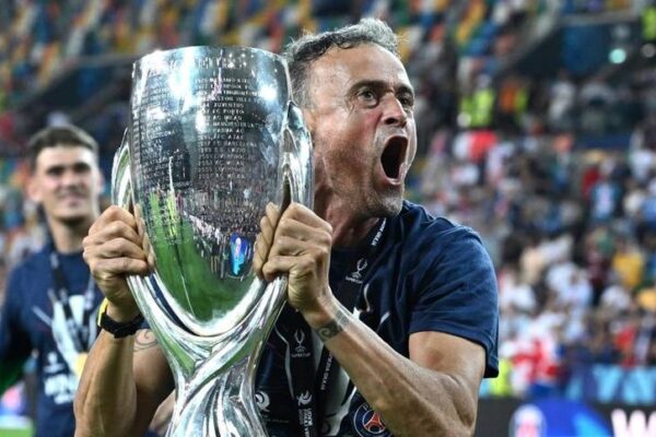 Luis Enrique nuk mjaftohet me super ekipin që ka, PSG bën gati 250 milionë euro për tre transferime