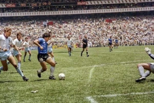 40 vite nga “goli i shekullit” i Maradonës; sot në Botëror Messi dhe Mbappé do të përpiqen ta imitojnë