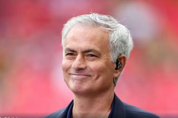 Mourinho flet si trajner i Realit: Jam këtu për të ndihmuar, jo për të kritikuar
