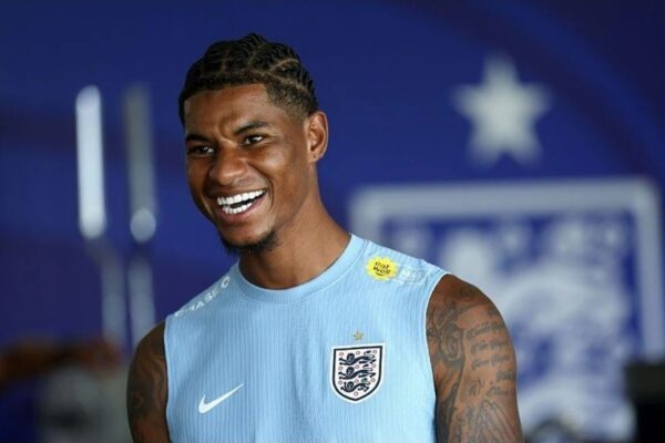 Gjiganti anglez përshpejton negociatat për transferimin e Rashford