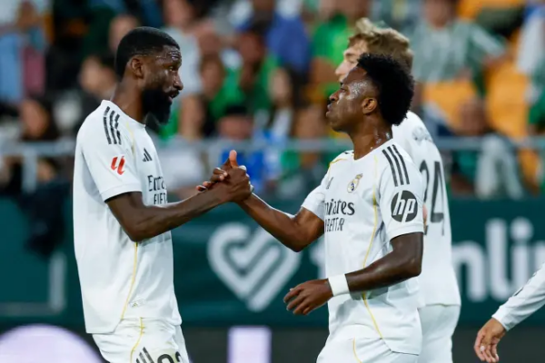 Rüdiger i drejtpërdrejtë: “Dy sezone pa tituj te Real Madridi? Çfarë doni, të vazhdojmë të qajmë?”
