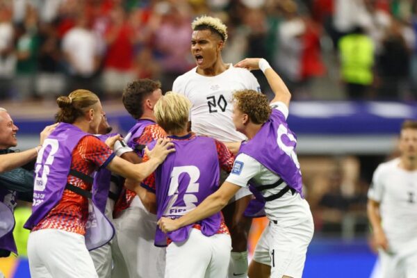 Në Texas vendos një supergol, Norvegjia e mbyll pjesën e parë në avantazh ndaj Bregut të Fildishtë (video)