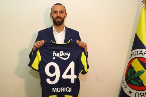 Përfundon telenovela – Vedat Muriqi rikthehet te Fenerbahçe, detaje të marrëveshjes