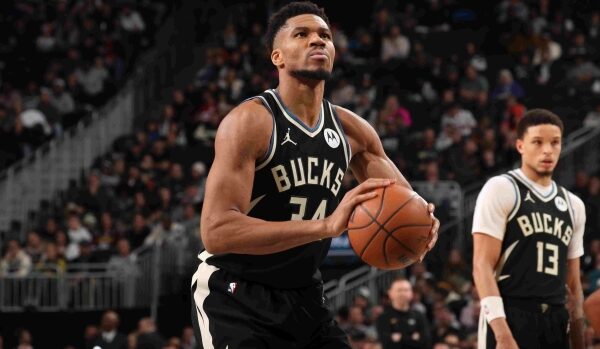 Giannis Antetokounmpo i jep lamtumirën Milwaukee, është ylli i ri i Miami Heat