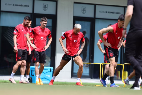 Pas humbjes nga Izraeli, Shqipëria fokusohet te Luksemburgu