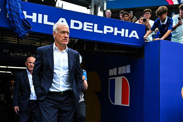 Deschamps ul me këmbë në tokë Francën para përballjes me Marokun dhe i paralajmëron të tijtë se çfarë i pret