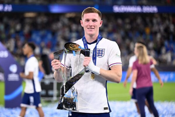 Manchester City siguron mesfushorin Elliot Anderson, paketë 150 milionë euro për Forest