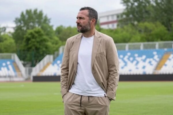 Orges Shehi zyrtarizohet si trajner i FC Prishtinës