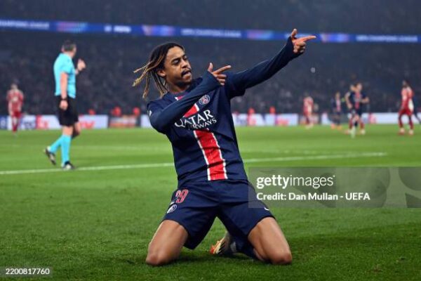 Arsenali synon Bradley Barcolën nga PSG-Gjiganti francez ka ndërmend të heqë dorë nga ylli francez