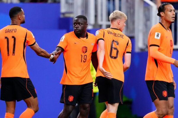 Holanda shkëlqen ndaj Suedisë. Gola dhe spektakël nga “Tulipanët”. Gyokeres & Co. dështim i plotë sot (video)