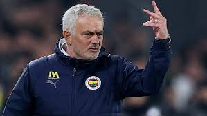 Jose Mourinho padit Turqinë në Gjykatën Evropiane të të Drejtave të Njeriut