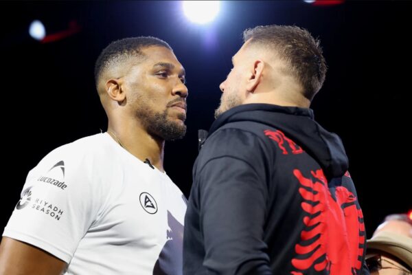 Boks/ Prenga sfidon Joshua-n: Tani ka ardhur koha ime!