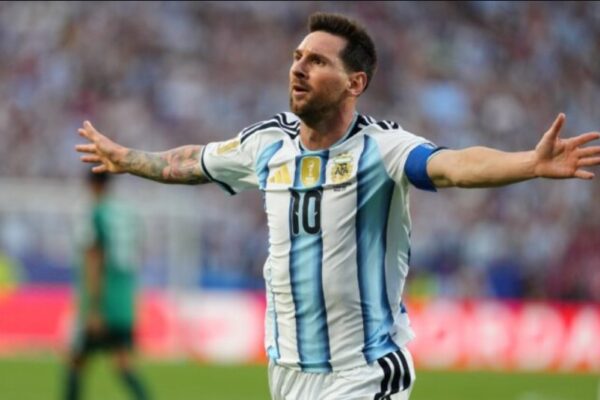 “Është koha që bota të ndalojë së fshehuri dhe të pranojë faktin se Messi është më i madhi i të gjitha kohërave”
