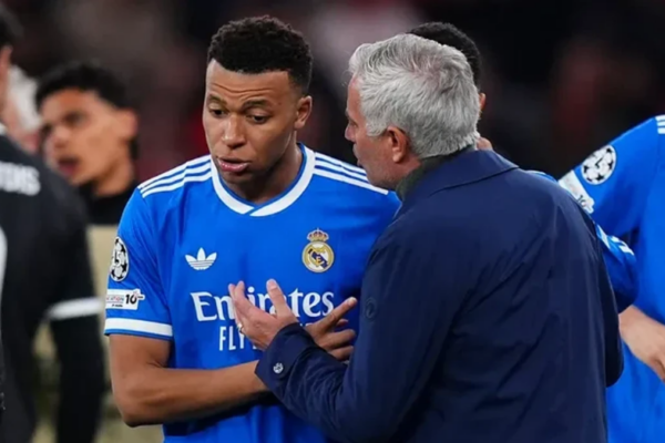 Mourinho premtim Mbappes: Do ta ndihmoj të bëhet edhe më i mirë