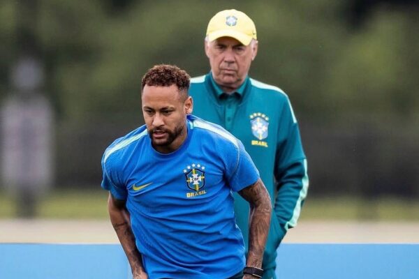 Të gjithë presin Neymar si titullar, trajneri Ancelotti merr vendimin: Aktivizimi i tij varet nga konteksti i ndeshjes