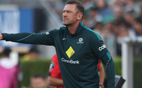 Botërori/ Trajneri Popovic zgjat kontratën me Australinë deri në vitin 2027