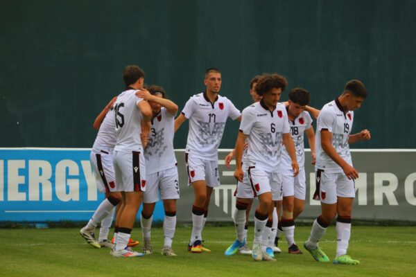 U-17/ Shqipëria e nis me barazim ndaj Letonisë raundin e dytë kualifikues të Europianit