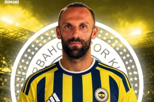 Romano zyrtarizon Muriqin te Fenerbahçe