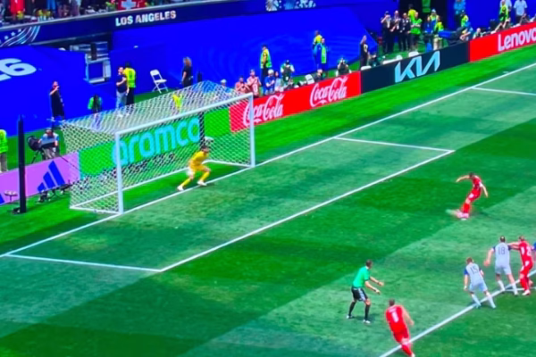Zvicra me fitore bindëse kundër Bosnjës, shënon Xhaka