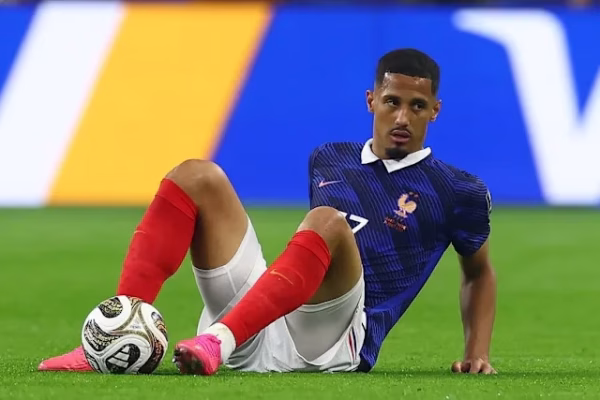 Saliba u lëndua me Francën në Botëror, FIFA do ta kompensojë Arsenalin 4 milionë funte