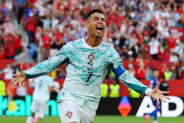Portugali – Spanjë formacionet zyrtare, Ronaldo startues në ndeshjen që mund të jetë e fundit në Botëror