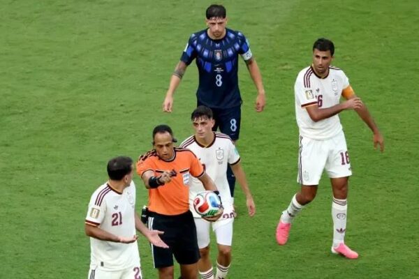 Angli-Argjentinë, FIFA zgjedh një emër surprizë për të vendosur drejtësinë