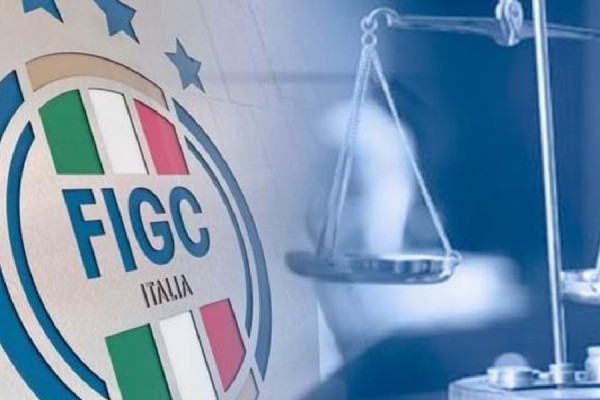 ​Italia mes Mancinit dhe Contes