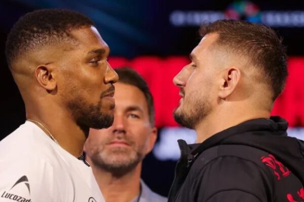Gjithçka gati për super duelin Joshua – Prenga, përfundojnë matjet zyrtare