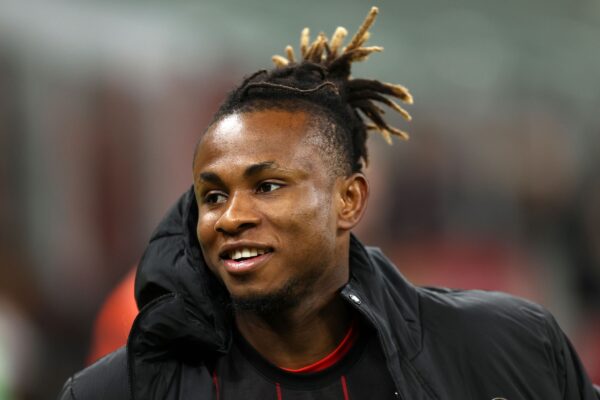 Chukwueze bën drejtuesit e Milanit me dhimbje koke, refuzon ofertën 15 milionë euro. Nigeriani kërkon të bindë Ruben Amorim
