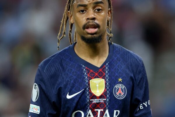Bradley Barcola refuzon rinovimin me PSG-në, e ardhmja e tij mbetet në pikëpyetje