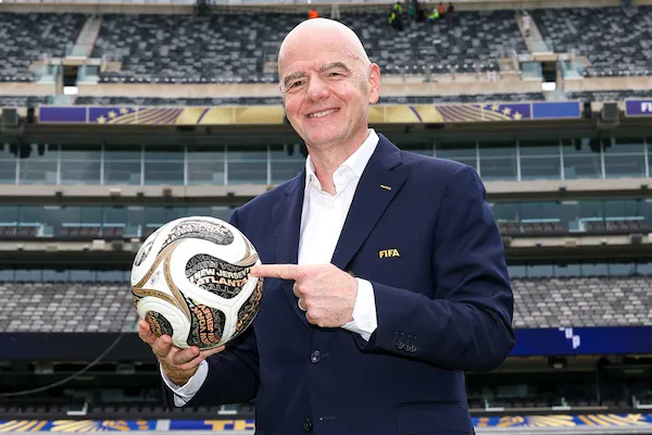 Infantino, për një Botëror me 64 ekipe: Të gjithë kanë të drejtë të ëndërrojnë