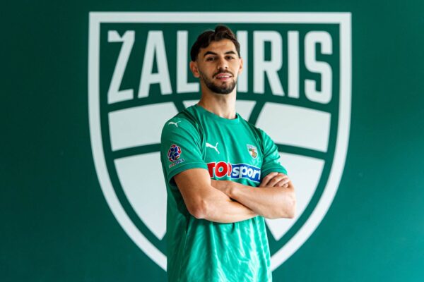 Lirim Kastrati nis një kapitull të ri, zyrtarizohet te kampioni i Lituanisë