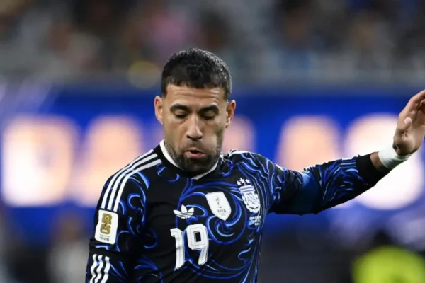 Otamendi: Finalet fitohen ose humben, ne e mbrojtëm fanellën deri në frymën e fundit