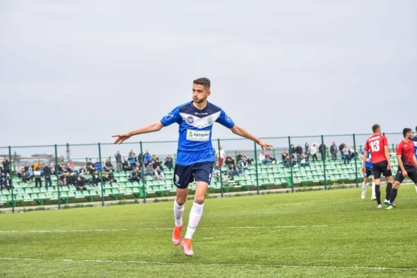 Albion Rrahmani drejt Serie A, sulmuesi kosovar shumë pranë transferimit te Venezia