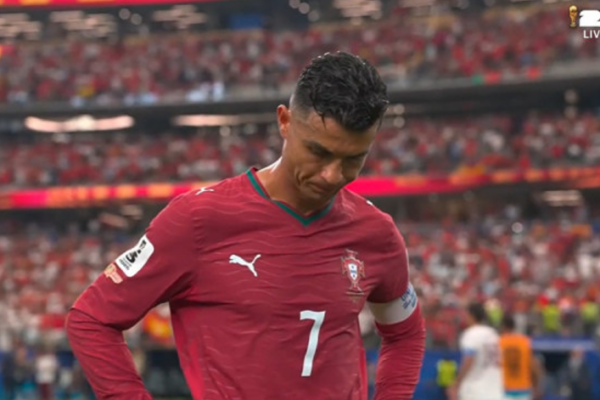 Spanja eliminon Portugalinë, mbyllet ëndrra e Ronaldos