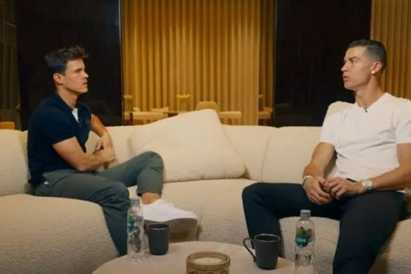 “Ai është më i mirë se ti”, Ronaldo zbulon lojtarin që djali i tij ia shikon videot
