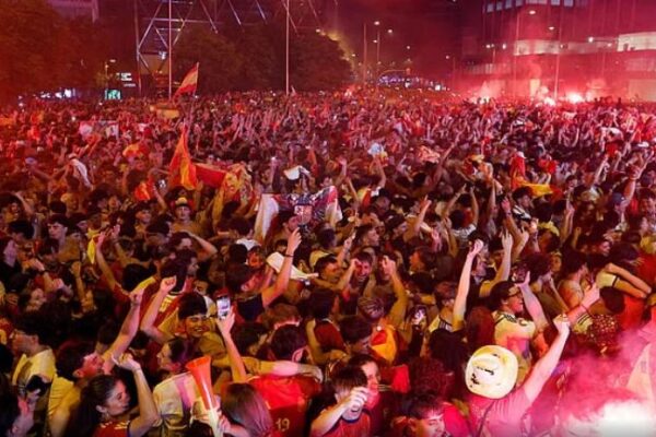 Tragjedi gjatë festimeve në Spanjë, vdes një 13-vjeçar