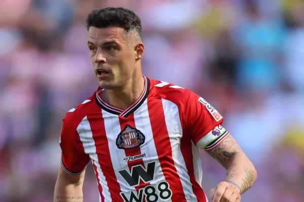 Granit Xhaka e refuzon ofertën e Chelseas
